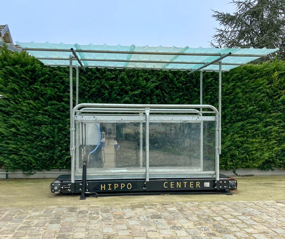 Hippocenter Lójártató Futószalagos Hippotrainerhez Tető